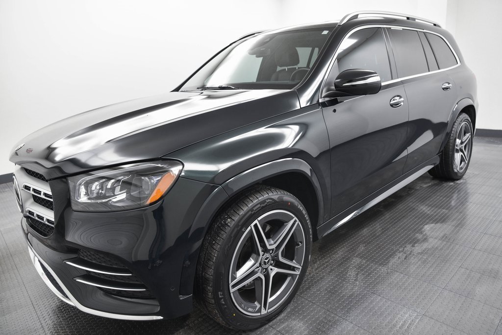 Used 2022 Mercedes-Benz GLS 450 4MATIC image 3