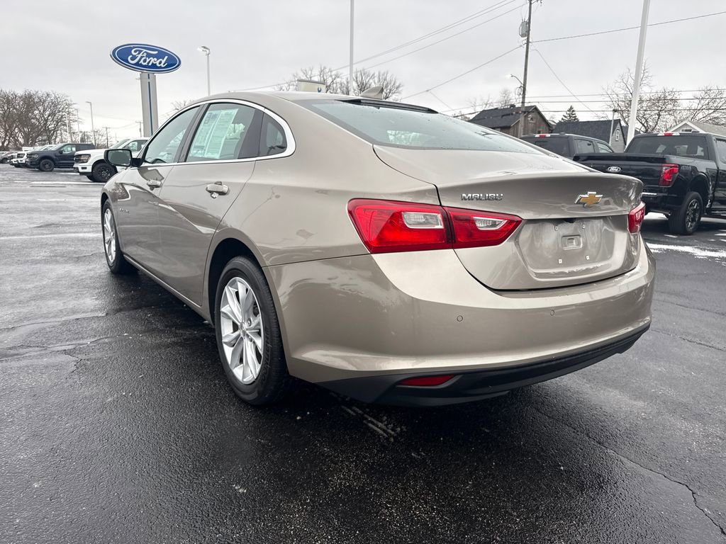 Used 2025 Chevrolet Malibu LT image 9