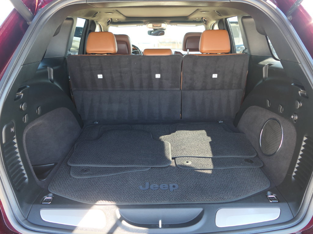 Certified 2017 Jeep Grand Cherokee Summit w/ Trailer Tow Group IV RWD image 22