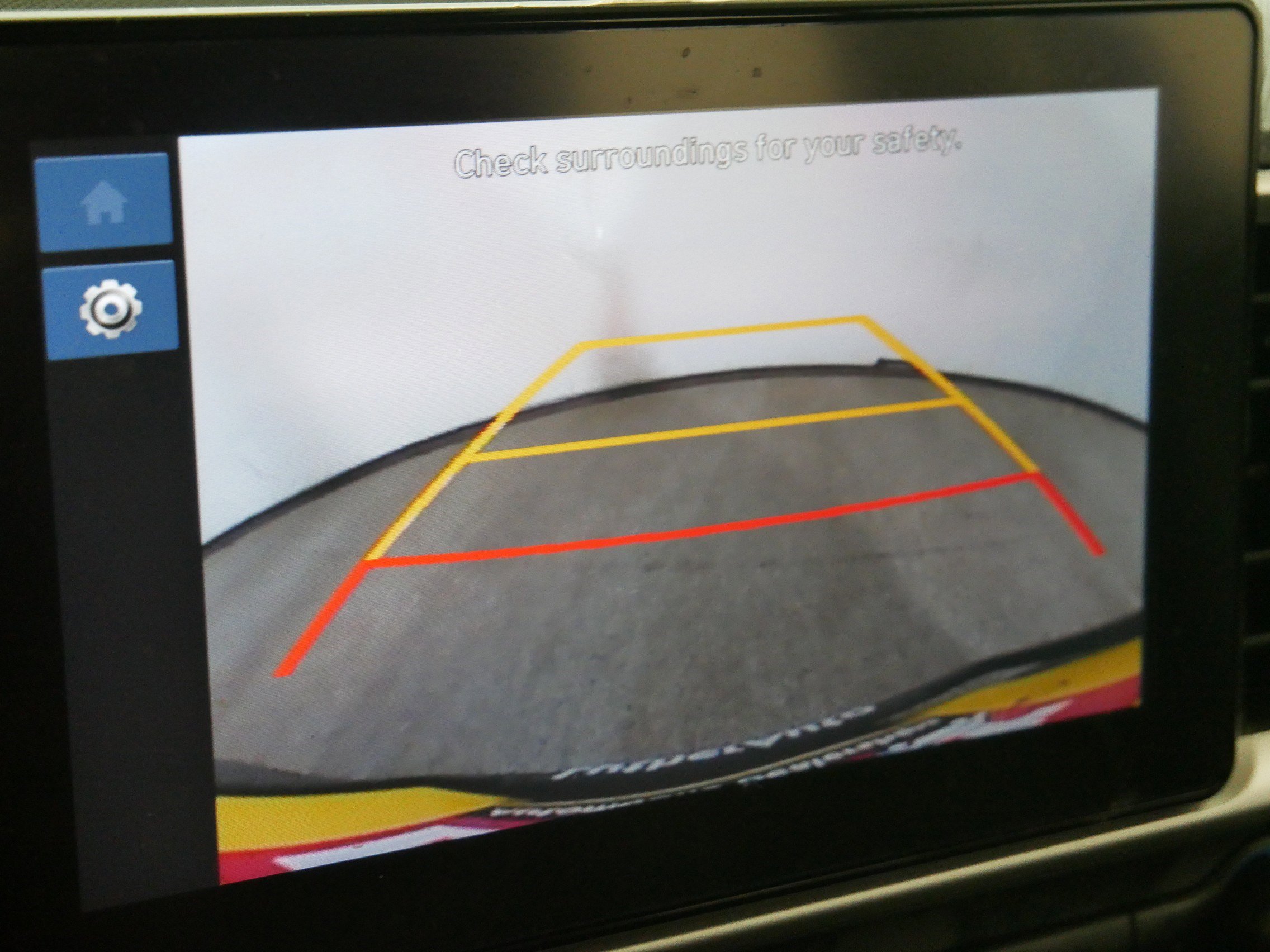 Used 2024 Hyundai Venue SEL image 33