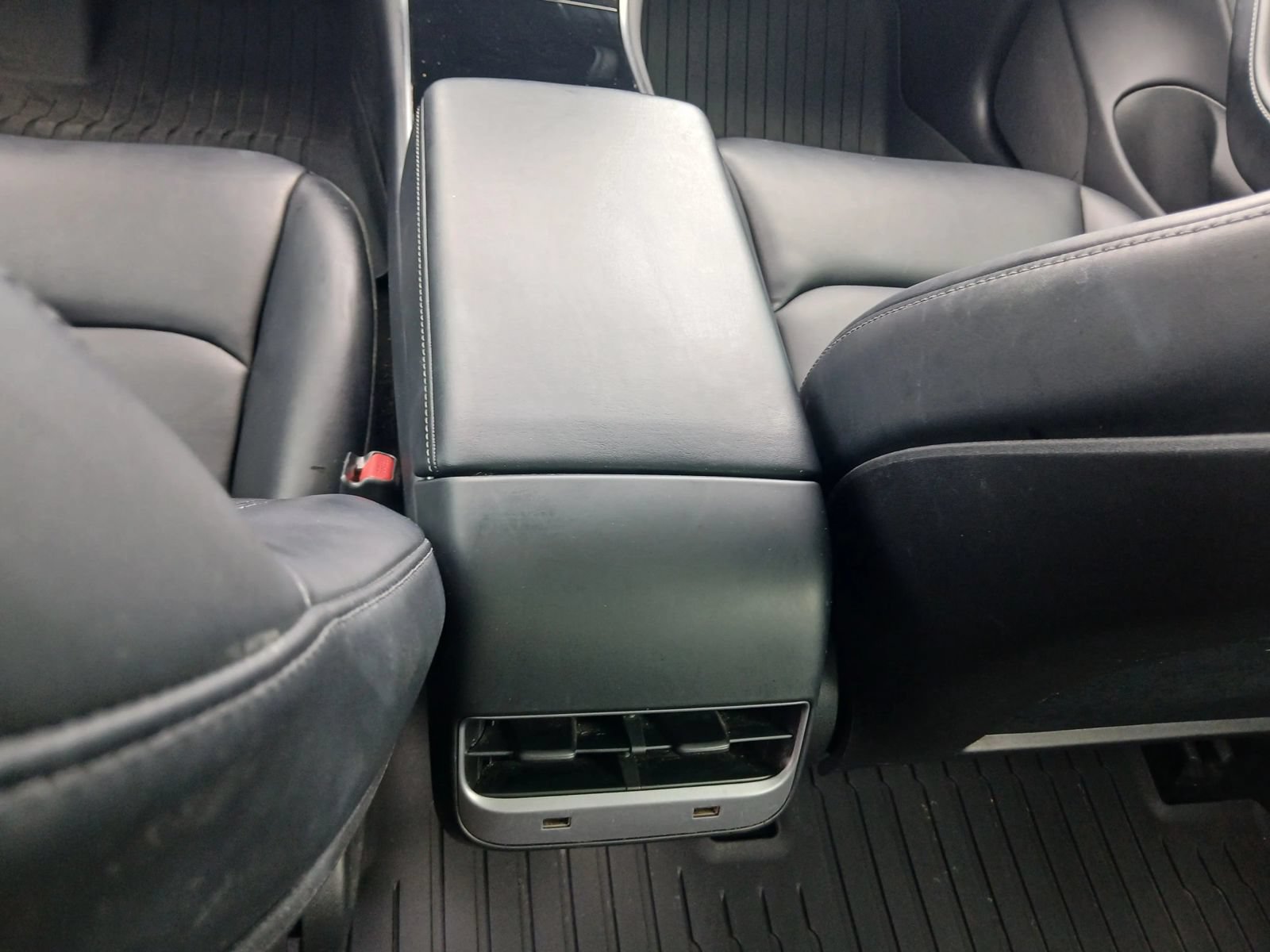 Used 2019 Tesla Model 3 Standard Range Plus RWD image 25