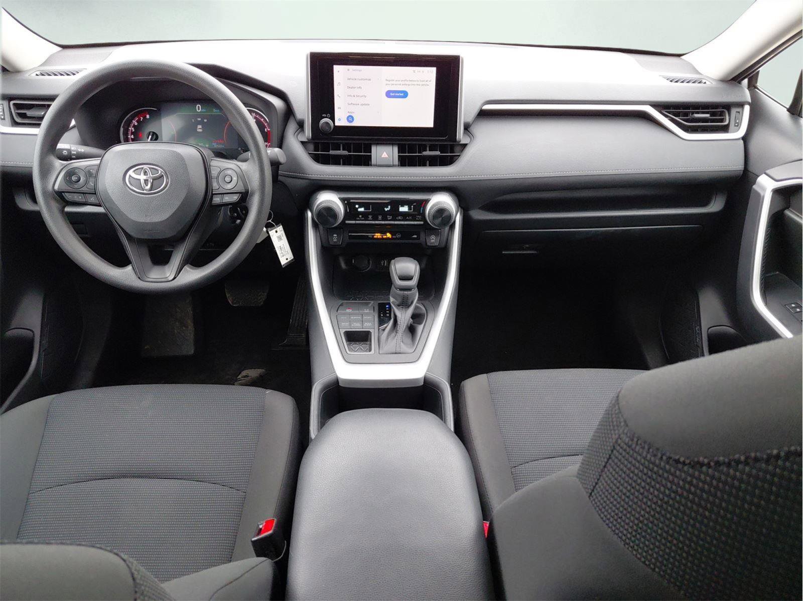 Used 2024 Toyota RAV4 LE image 10