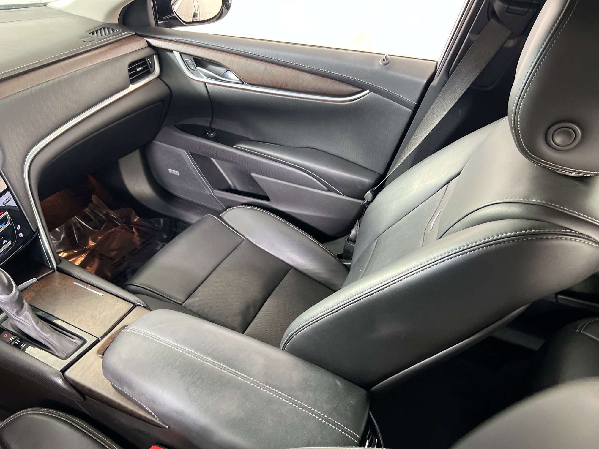 Used 2018 Cadillac XTS Luxury image 24