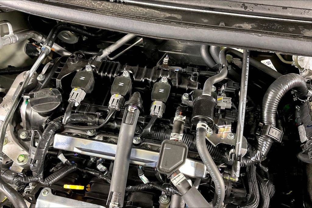 New 2025 Nissan Versa S w/ Trunk Package image 30