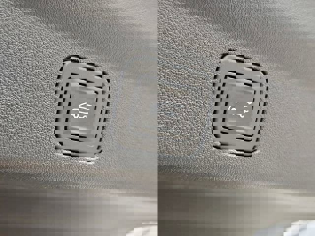 New 2026 Cadillac Escalade IQ Sport 1 w/ LPO, ONYX Package image 30