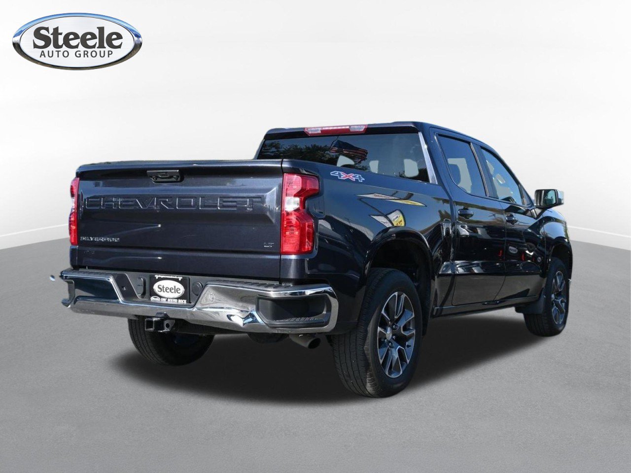 Certified 2024 Chevrolet Silverado 1500 LT AWD/4WD image 5
