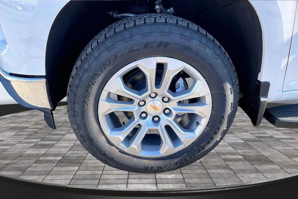 New 2026 Chevrolet Silverado 1500 LTZ w/ LTZ Premium Package image 13