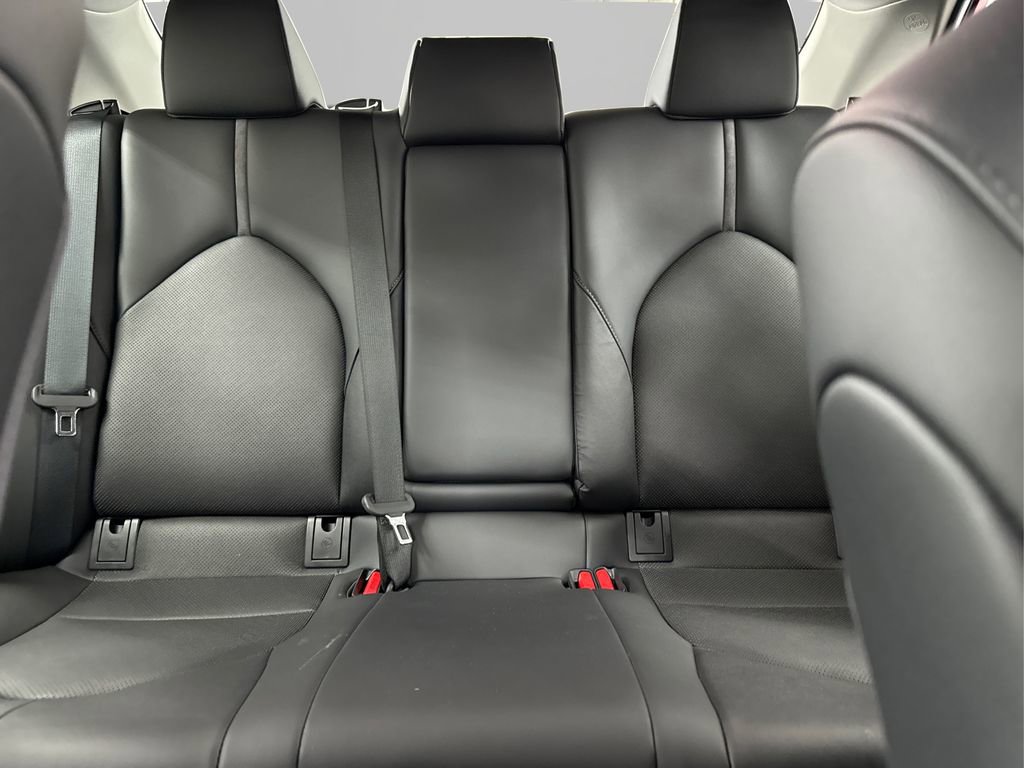 Used 2023 Toyota Camry XLE w/ Cold Weather Package image 18