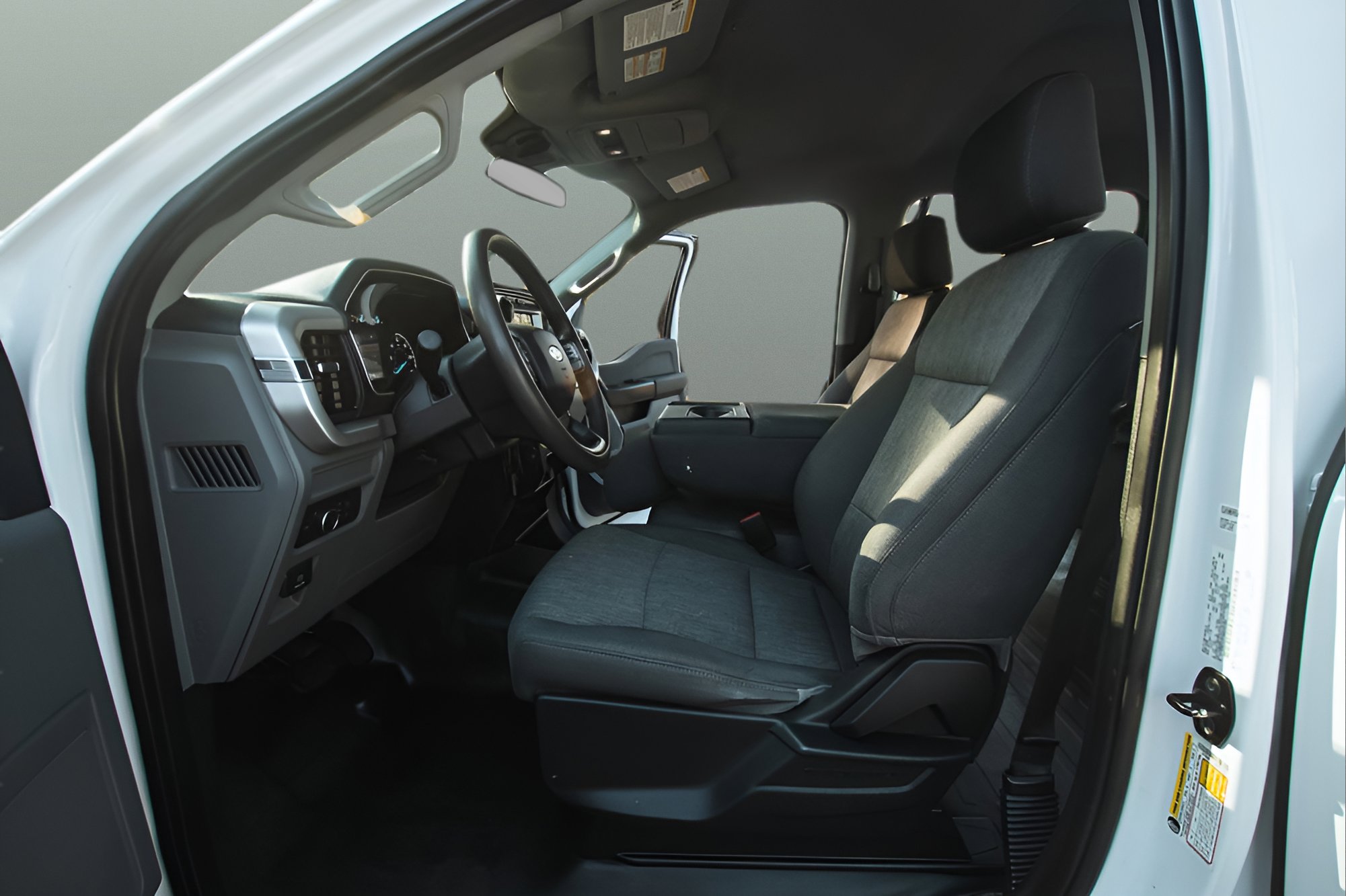 Used 2022 Ford F150 XL RWD image 19