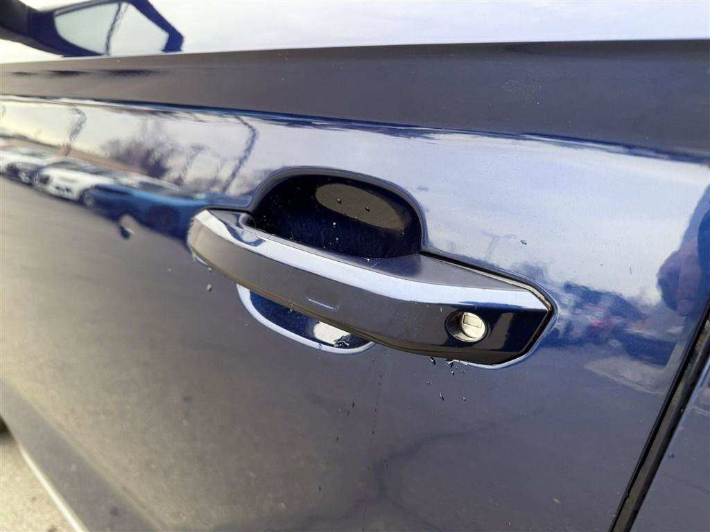 Used 2018 Audi Q5 2.0T Premium Plus w/ Premium Plus Package image 15