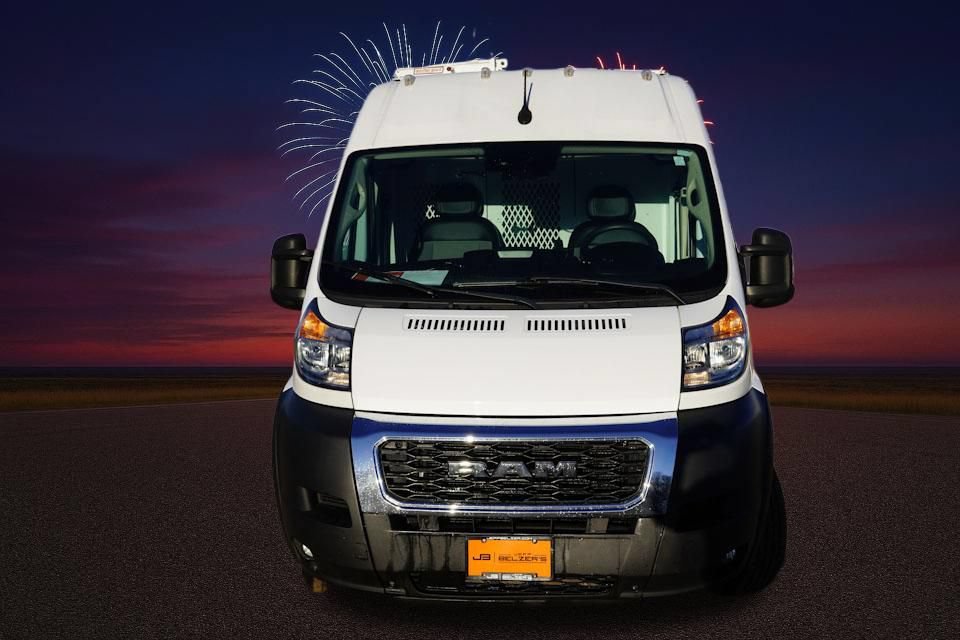 Used 2022 RAM ProMaster 2500 w/ Convenience Group FWD image 12