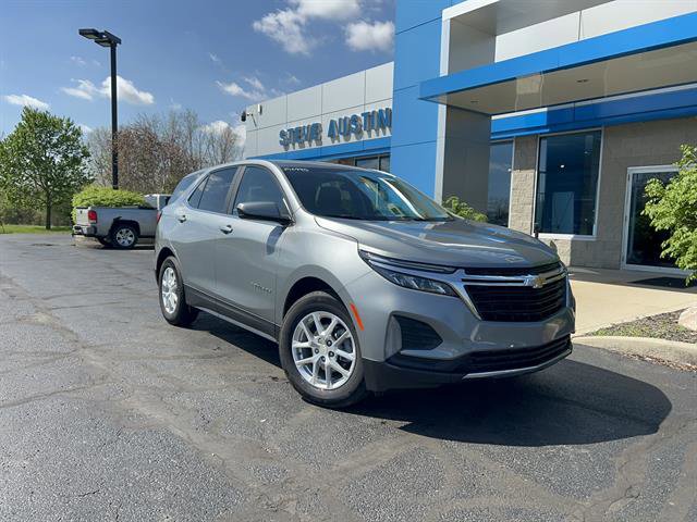 Used 2024 Chevrolet Equinox LT image 1
