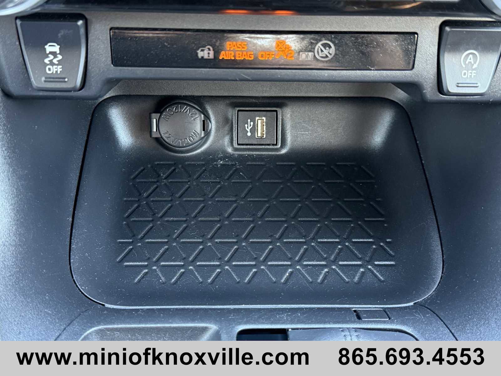 Used 2024 Toyota RAV4 LE image 24