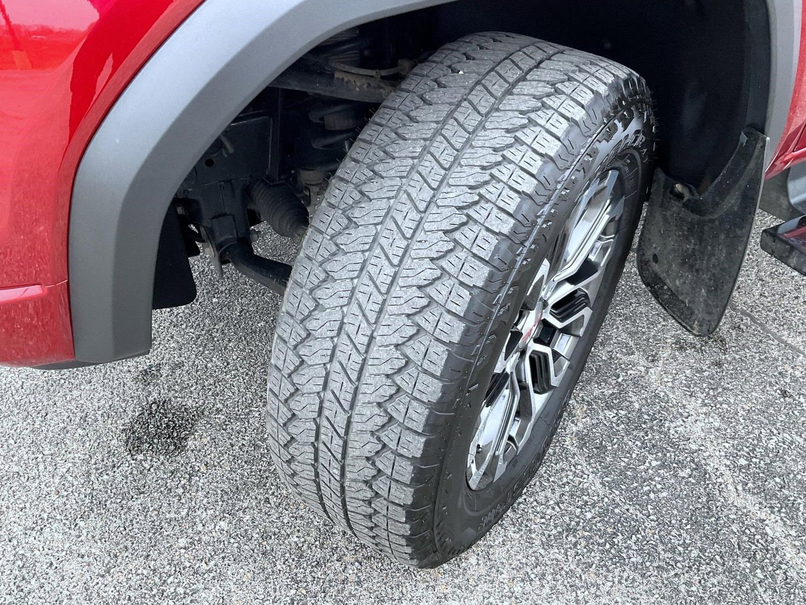 Certified 2024 GMC Canyon Denali image 23