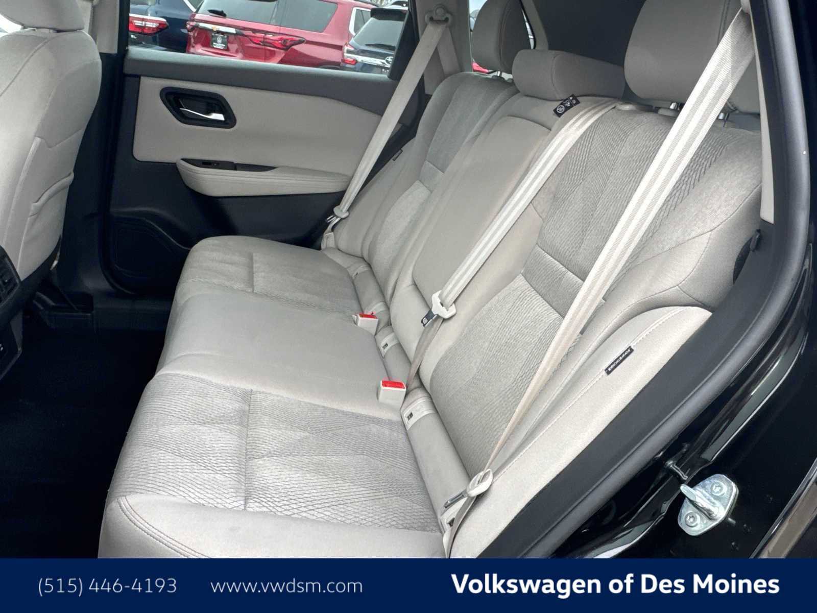 Used 2025 Nissan Rogue SV image 12