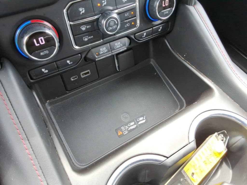 Certified 2021 Chevrolet Suburban RST RWD image 34