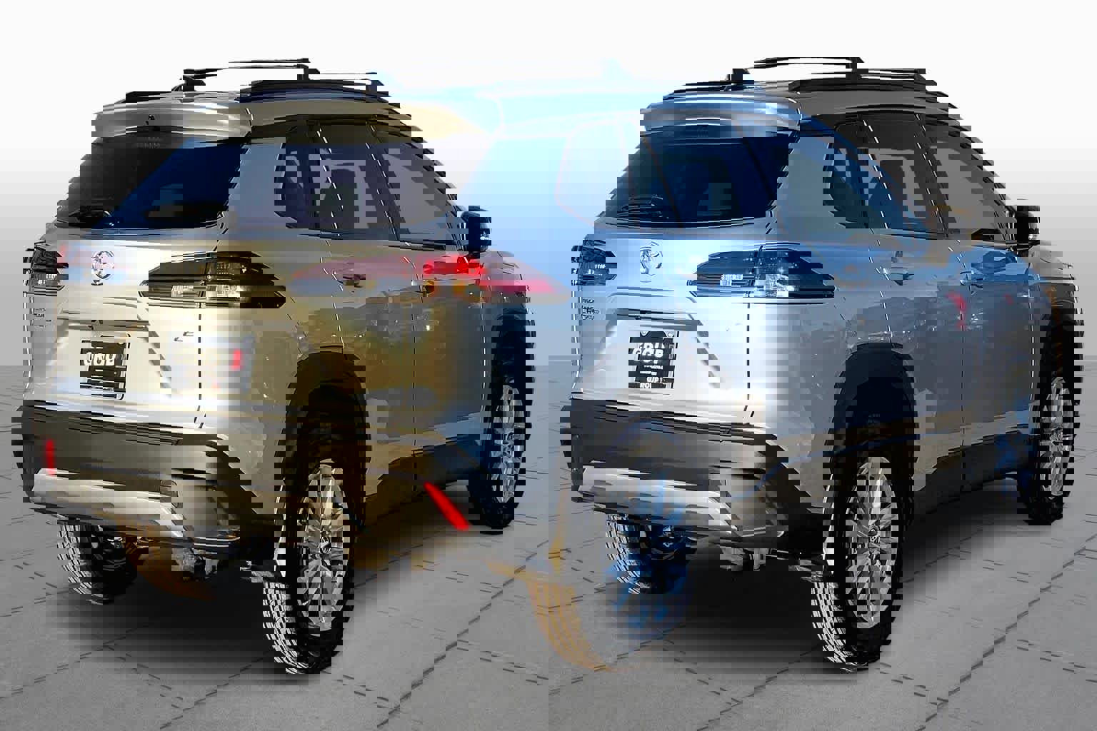 Used 2026 Toyota Corolla Cross LE image 12