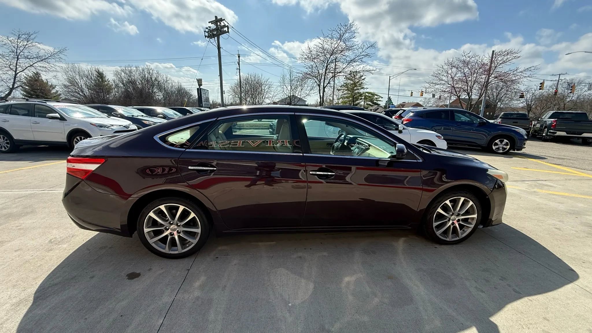 Used 2014 Toyota Avalon XLE Touring FWD image 5