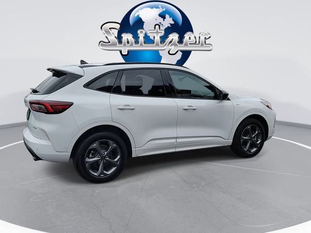 Used 2023 Ford Escape ST-Line w/ Tech Pack #1 image 9