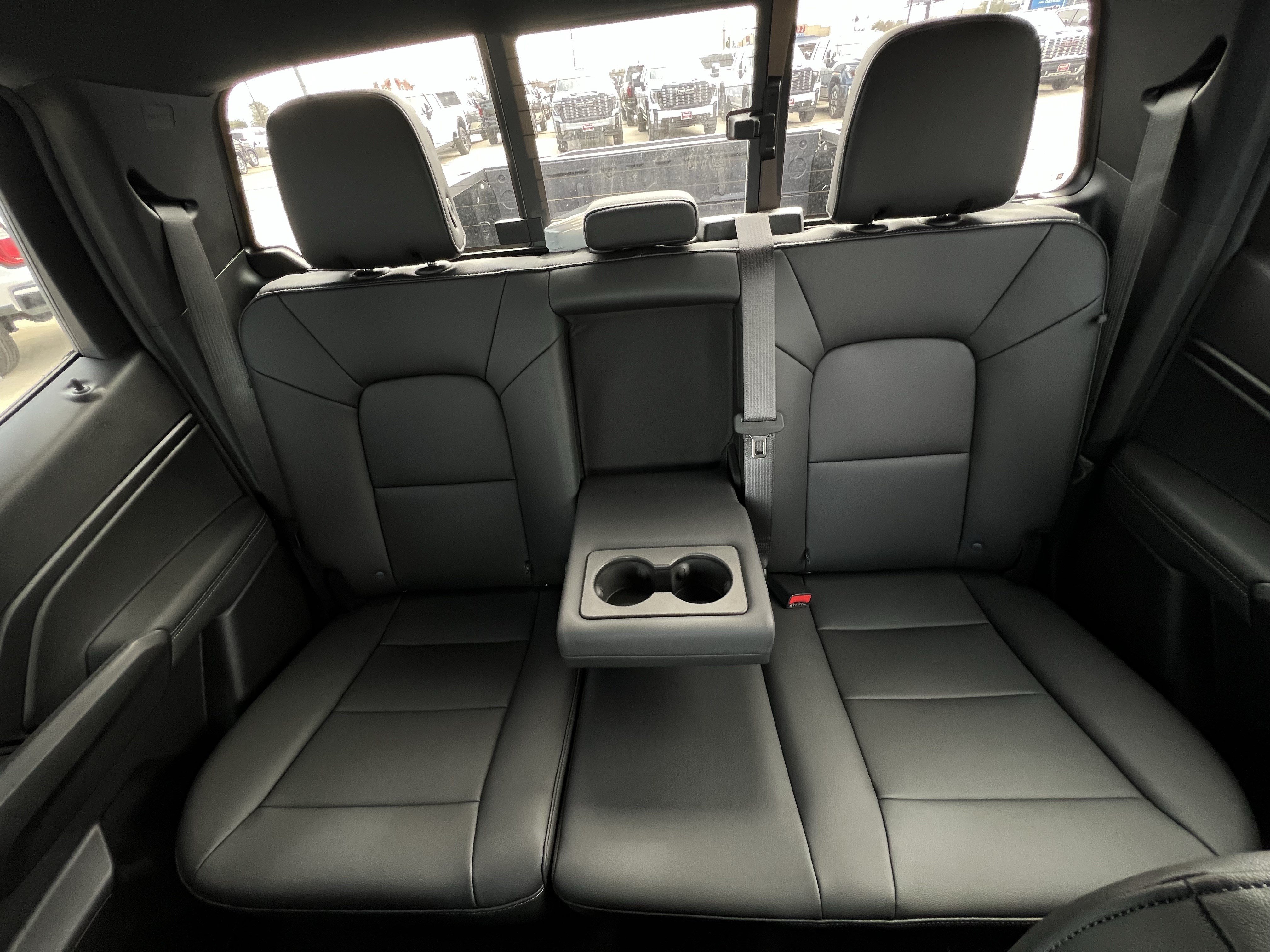 New 2026 GMC Canyon Elevation w/ Convenience Package RWD image 25