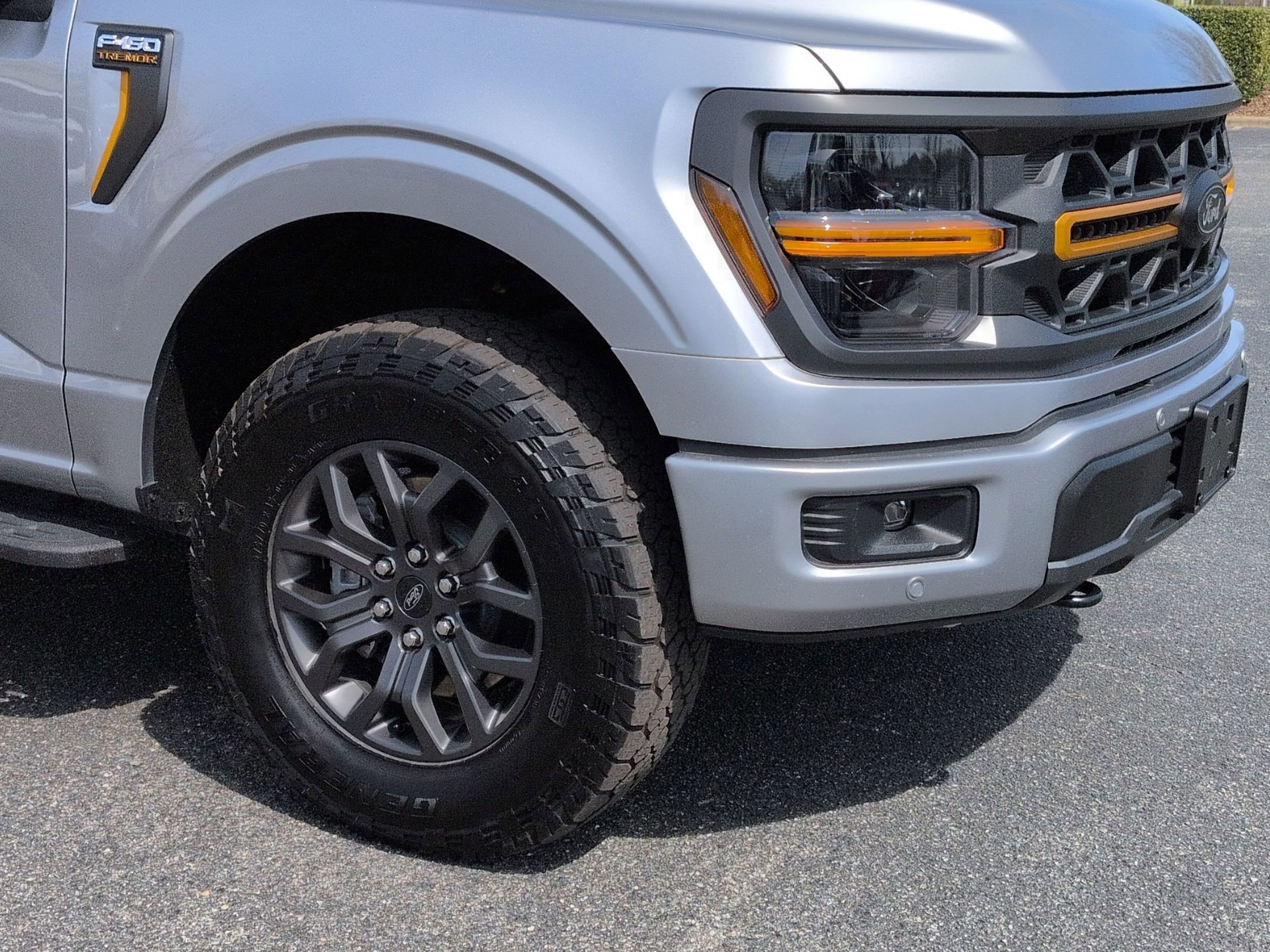 Used 2025 Ford F150 Tremor w/ Tow/Haul Package image 11