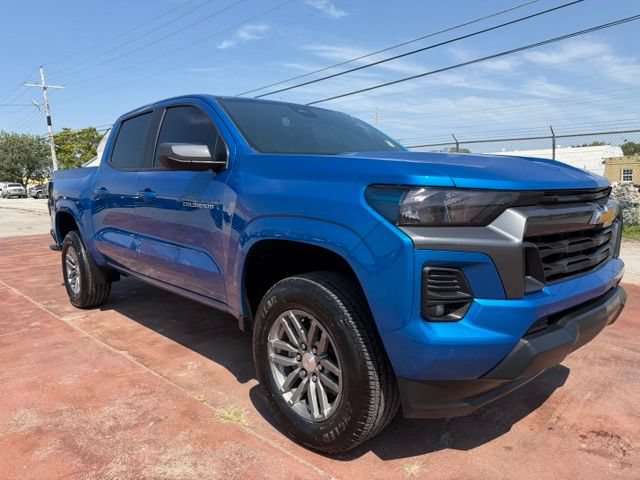 Used 2024 Chevrolet Colorado LT w/ LT Convenience Package II RWD image 3