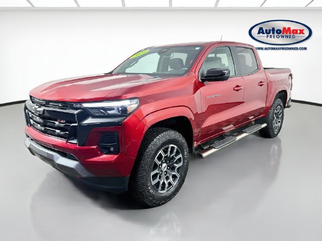 Used 2023 Chevrolet Colorado Z71 w/ Z71 Convenience Package 2 AWD/4WD image 4