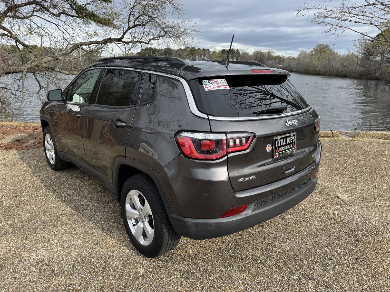 Used 2020 Jeep Compass Latitude image 9