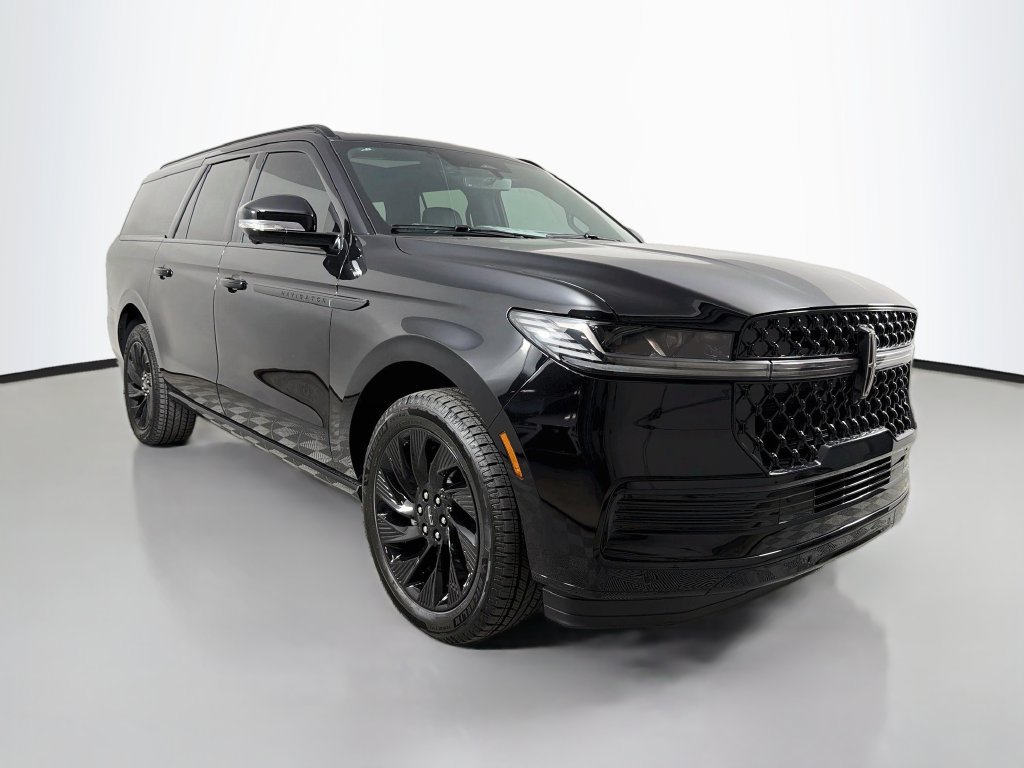 New 2027 Lincoln Navigator L Reserve w/ Jet Appearance Package RWD image 3