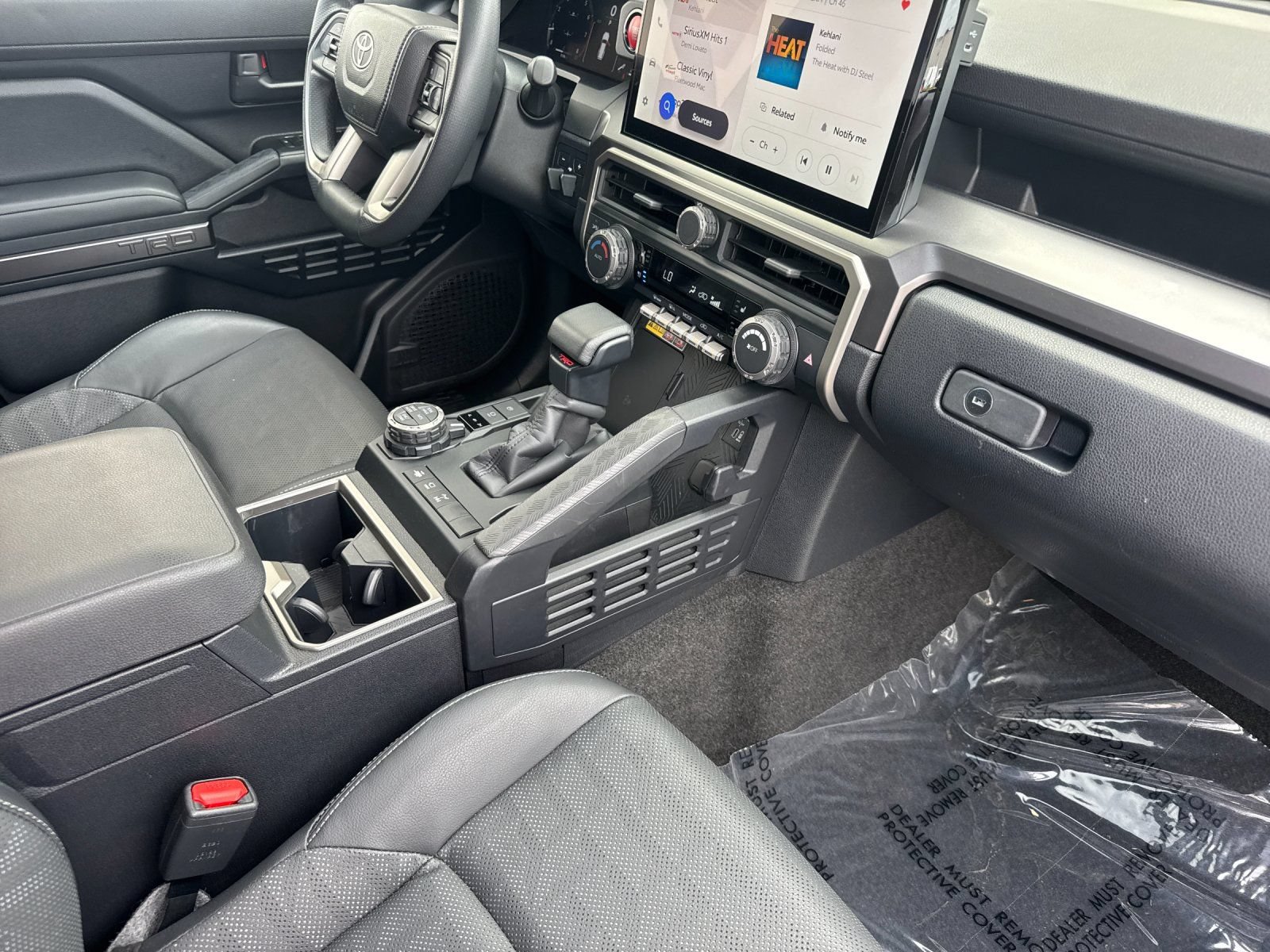 Used 2025 Toyota 4Runner TRD Off-Road Premium w/ Tow Technology Package AWD/4WD image 15