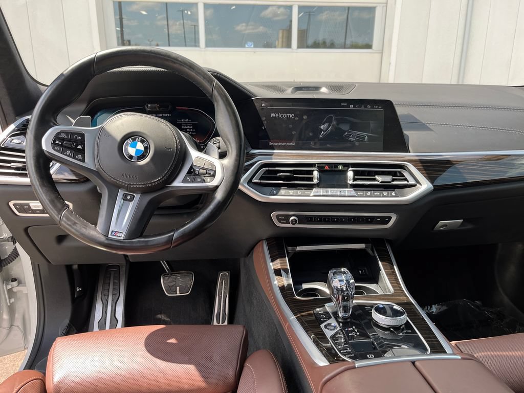 Used 2021 BMW X5 M50i AWD/4WD image 12