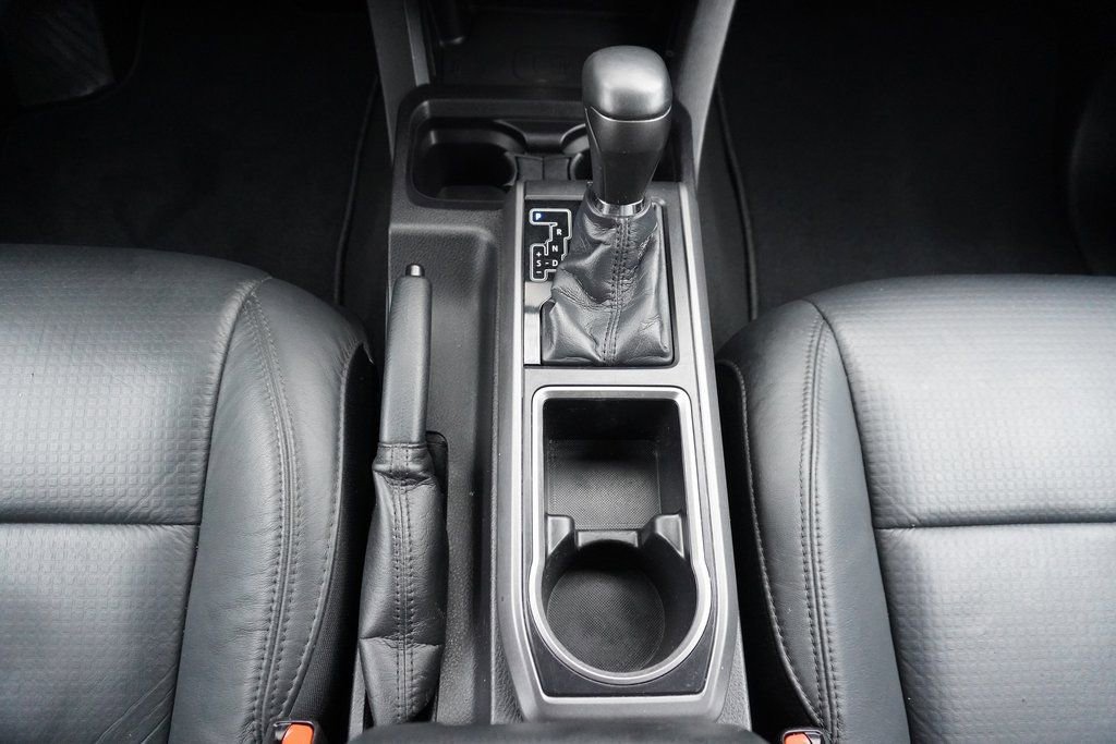 Used 2021 Toyota Tacoma TRD Sport image 23