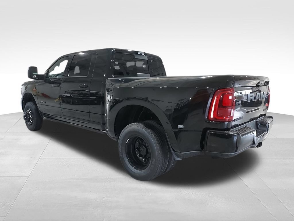 New 2026 RAM 3500 Laramie AWD/4WD image 6