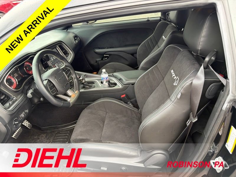 Used 2022 Dodge Challenger SRT Hellcat RWD image 8
