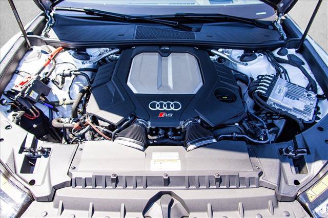 Certified 2025 Audi RS 6 performance AWD/4WD image 28