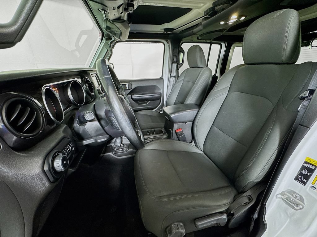 Used 2020 Jeep Wrangler Unlimited Sport AWD/4WD image 20