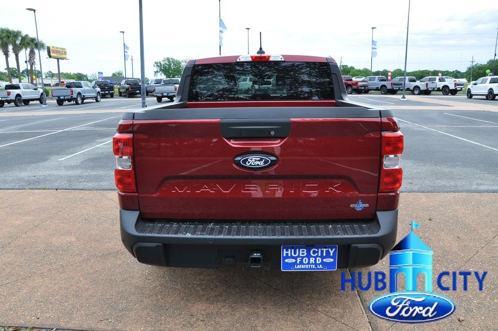 New 2026 Ford Maverick XLT w/ XLT Luxury Package FWD image 4