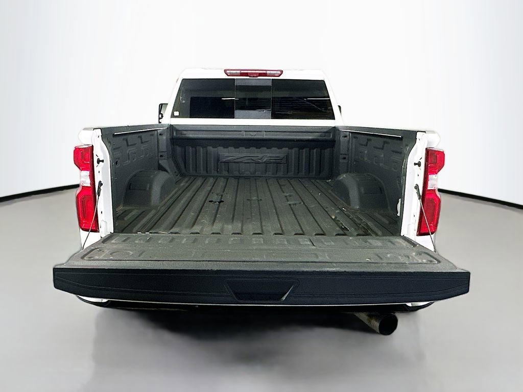 Used 2024 Chevrolet Silverado 2500 ZR2 w/ Technology Package image 29