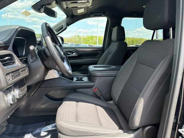 Used 2023 GMC Yukon SLE AWD/4WD image 10