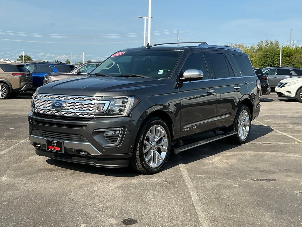 Used 2019 Ford Expedition Platinum AWD/4WD image 2