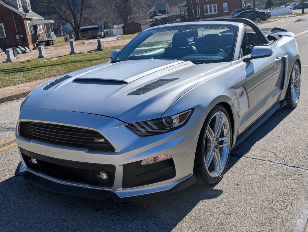 Used 2016 Ford Mustang GT Premium w/ Equipment Group 401A image 15