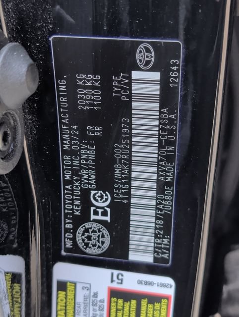 Used 2024 Toyota Camry SE FWD image 25
