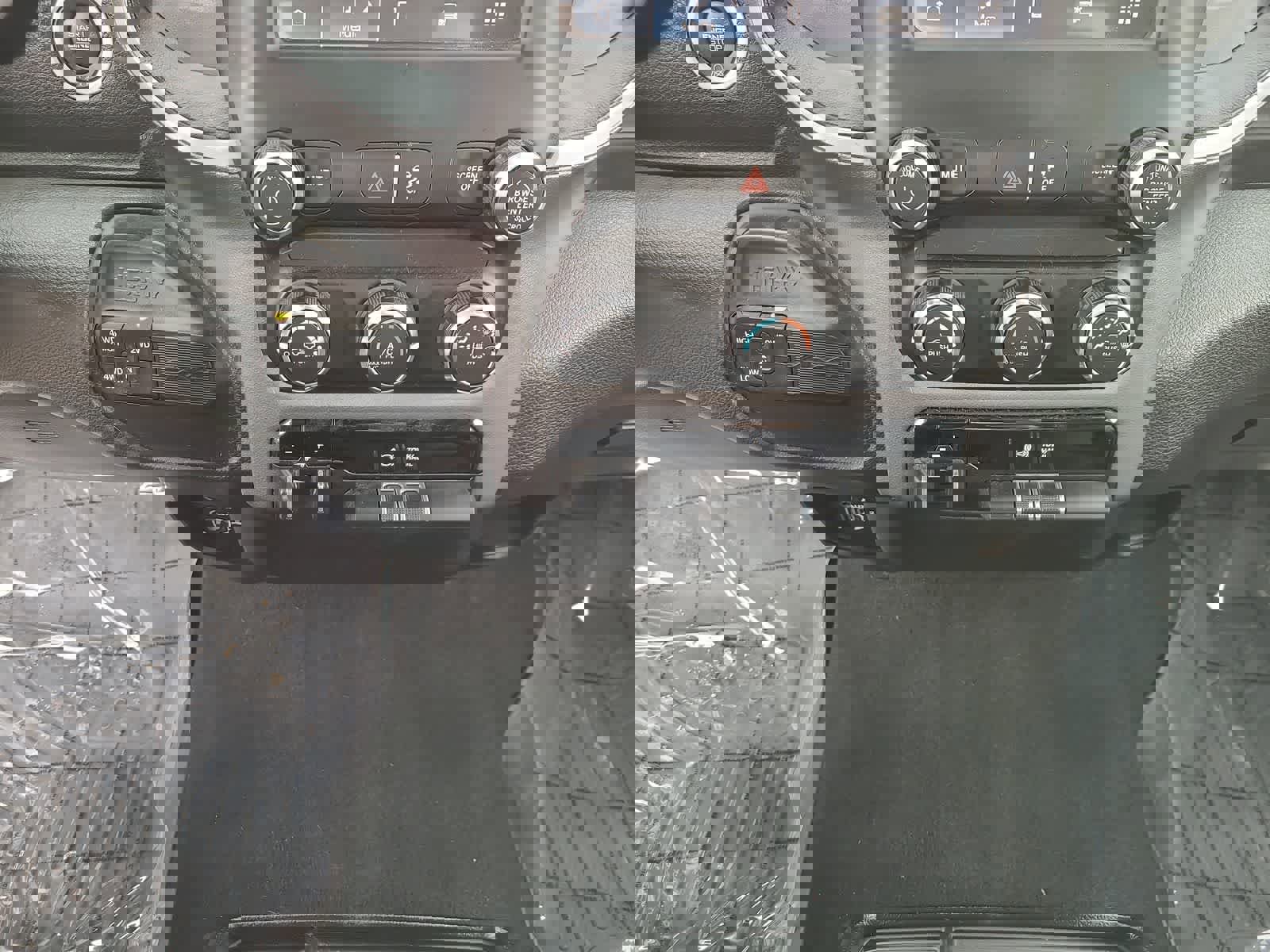 Used 2022 RAM 2500 Big Horn image 25