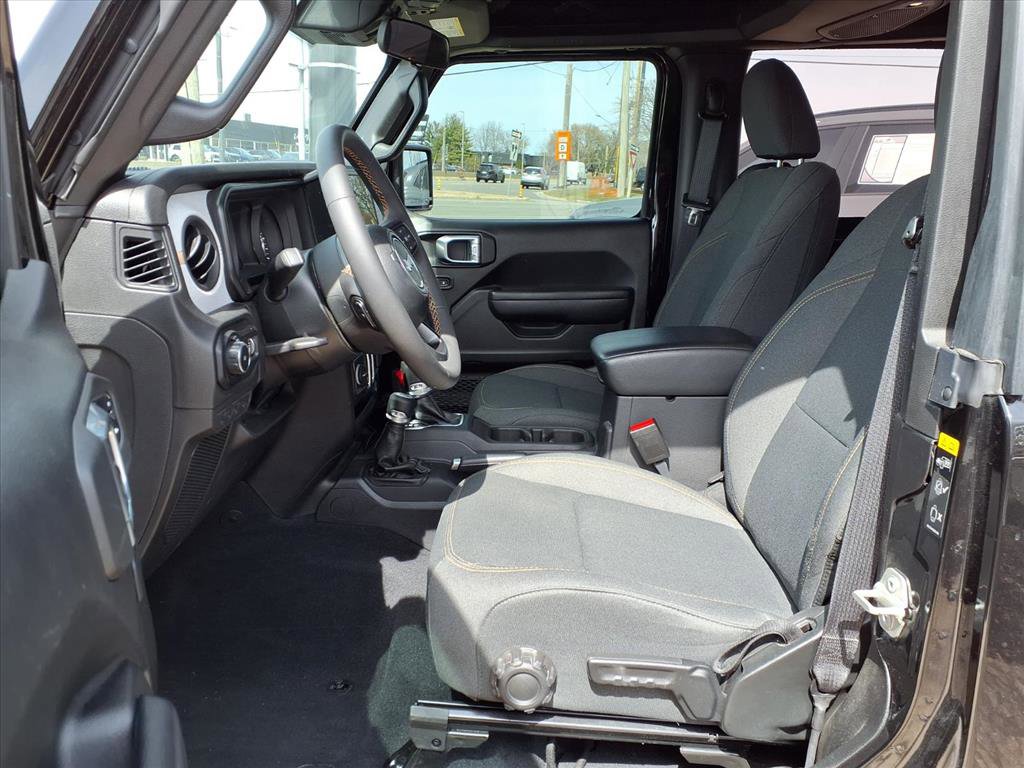 Used 2024 Jeep Wrangler Sport S image 22