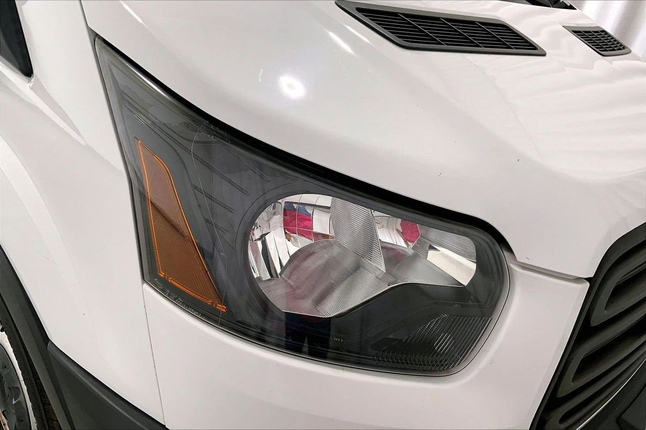 Used 2019 Ford Transit 150 XL RWD image 12