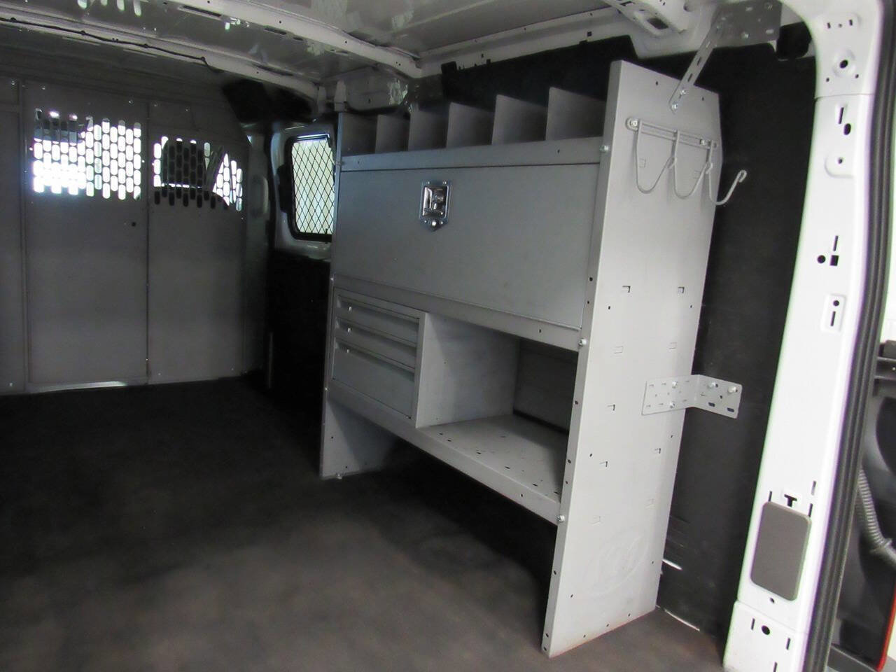 Used 2021 Ford Transit 150 Low Roof w/ Load Area Protection Package RWD image 18