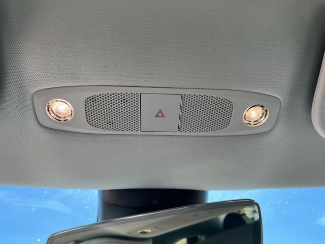 Used 2023 Tesla Model 3 Standard Range image 21