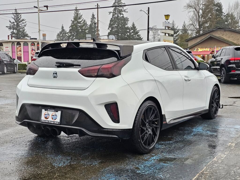 Used 2020 Hyundai Veloster Turbo image 7