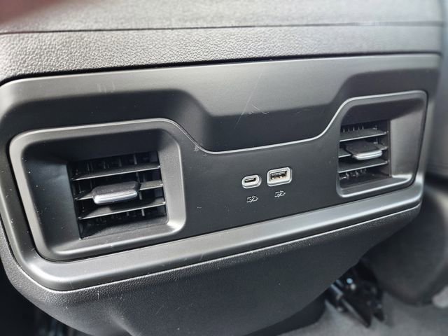 Used 2022 Chevrolet Silverado 1500 RST image 28