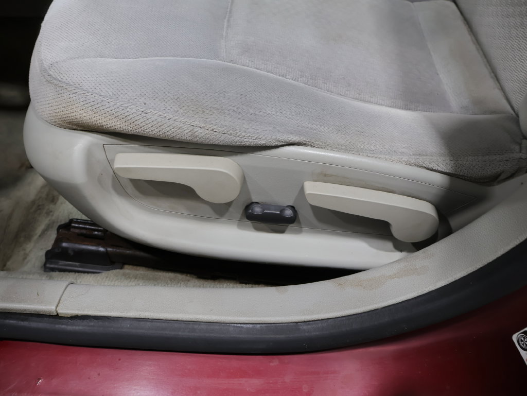 Used 2008 Chevrolet Impala LT FWD image 13